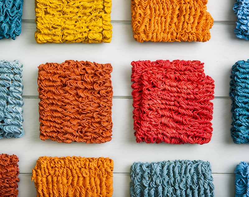 flat-lay-colorful-ramen-noodles-arrangement